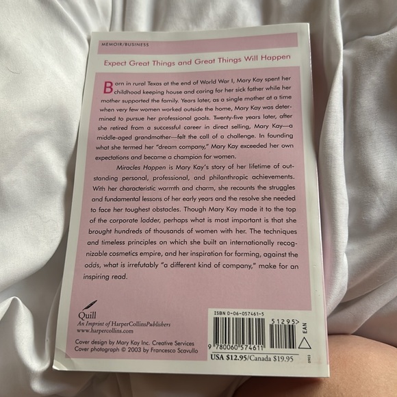 MARY KAY ASH BOOK - Picture 2 of 4